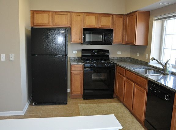 3rd image of 405 S Creekside Dr Unit 501
