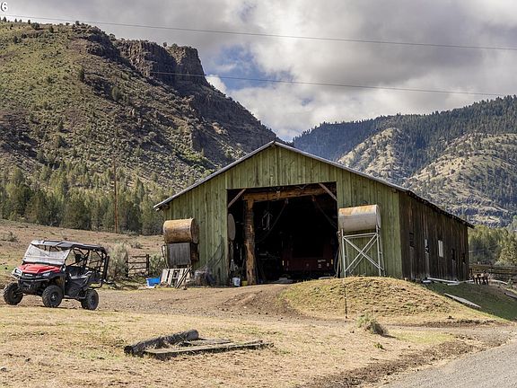 5th image of 40845 Rudio Rd