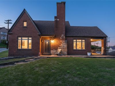 100 Grandview Way, Charleroi, PA, 15022