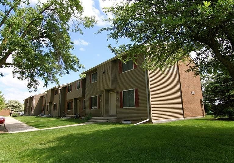 1912 E Calumet St Appleton, WI, 54915 Apartments for Rent Zillow