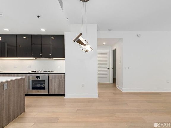 4th image of 201 Folsom St #3F-L