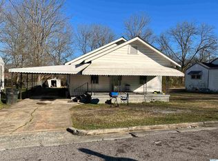 110 Allen St, Gadsden, AL 35903