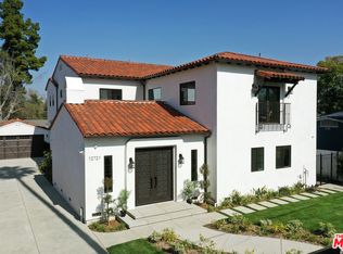 12721 W Magnolia Blvd, Valley Village, CA 91607