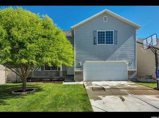 2399 E Summit Way, Eagle Mountain, UT 84005