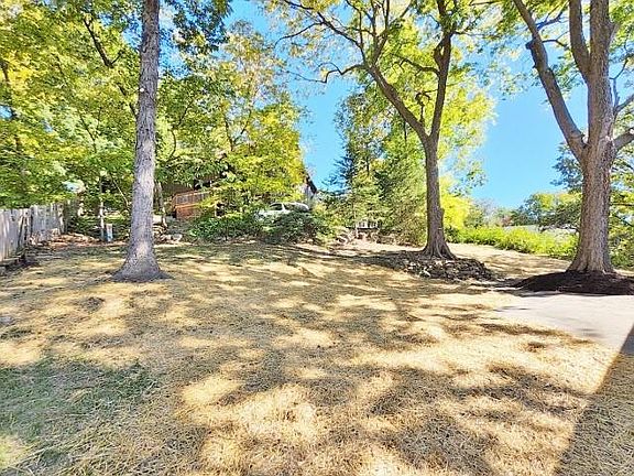 3rd image of 3741 NE Beechwood Dr