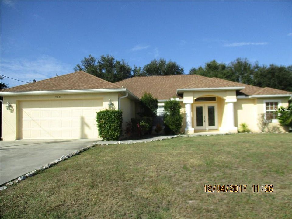 1st image of 4985 Camelot St