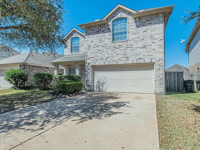 20926 Hamlet Ridge Ln — Photo 1