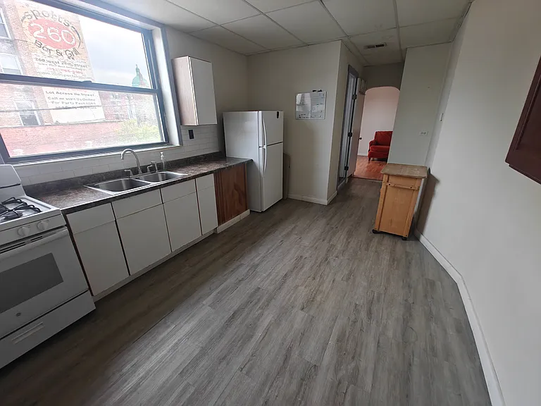 3109 S Morgan St #2F — Photo 11