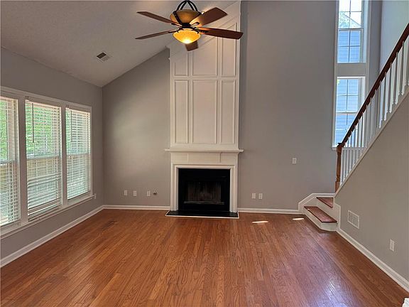 3rd image of 2874 Donamire Ln NW