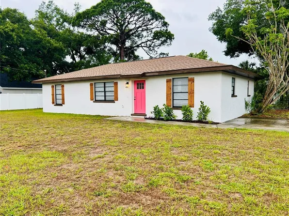 3805 11th Ave W, Bradenton, FL 34205