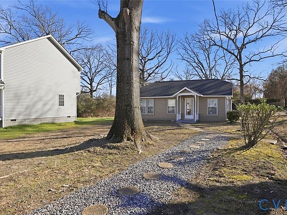 2nd image of 2517 Myron Ave