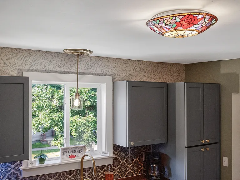 700 Broadway Ave NW #2 — Photo 29
