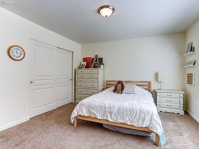 1st image of 136 NE Porto Way
