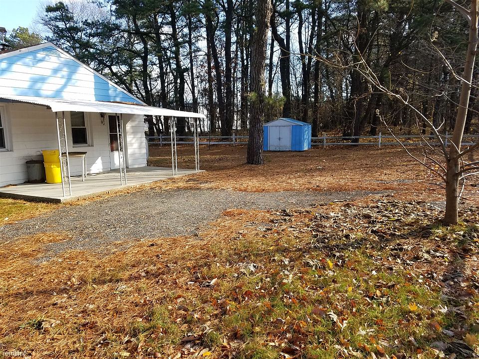 1st image of 851 Norcross Rd