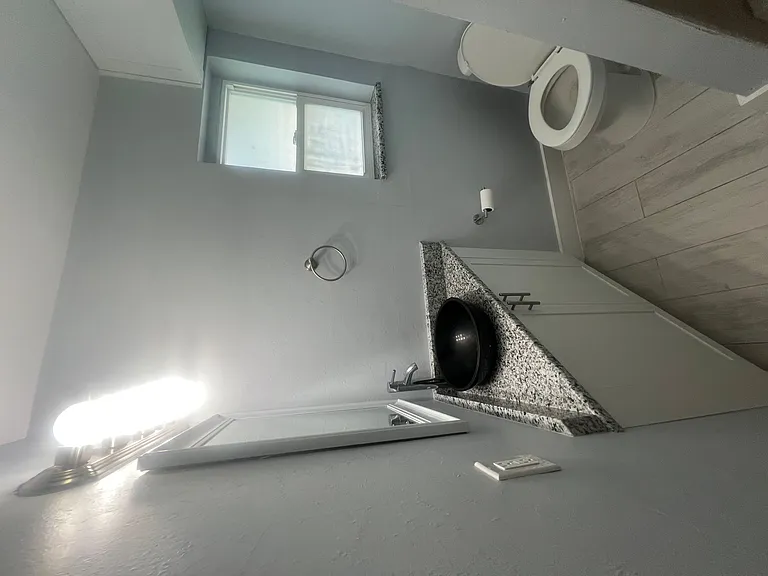 3201 Collee Ct — Photo 8