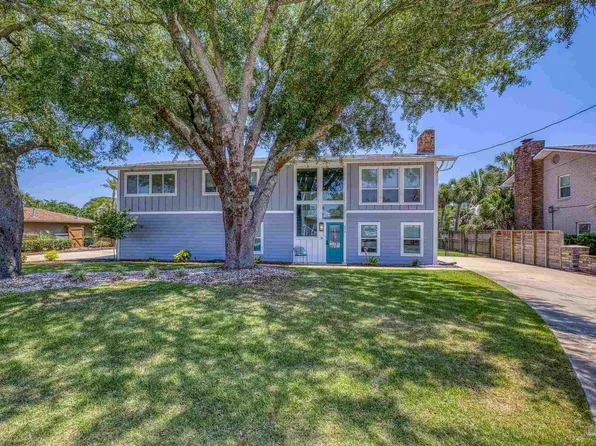 970 Aquamarine Dr, Gulf Breeze, FL 32563