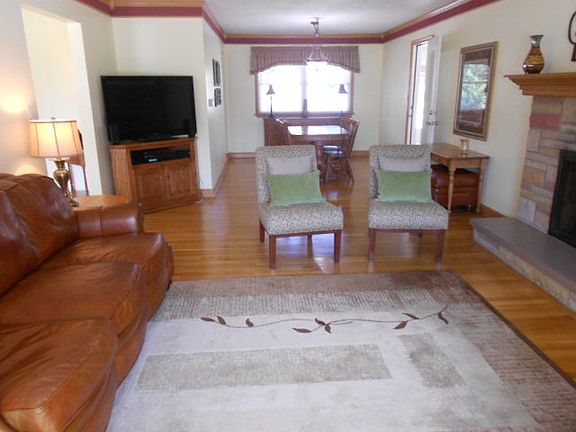 3rd image of 3656 Mary Lou Ln S