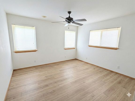 4th image of 11565 Stillwater Ct #1