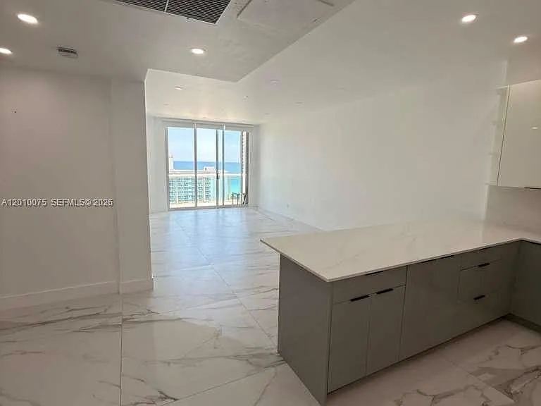 19370 Collins Ave #Penthouse 3 — Photo 6