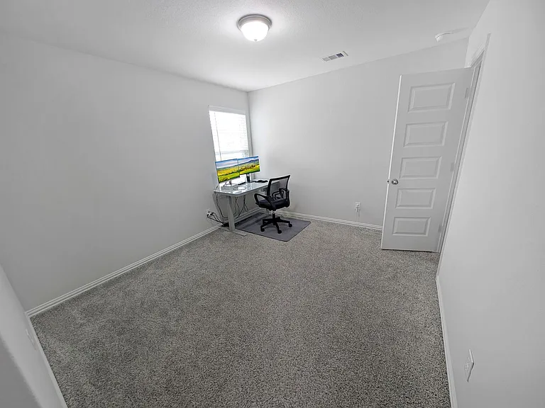 27939 Western Creek Ct — Photo 21