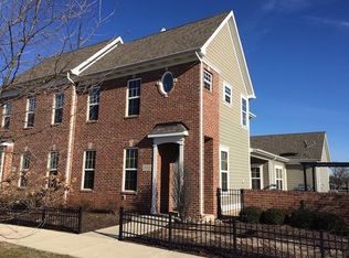 898 Haymarket Dr, Crown Point, IN 46307