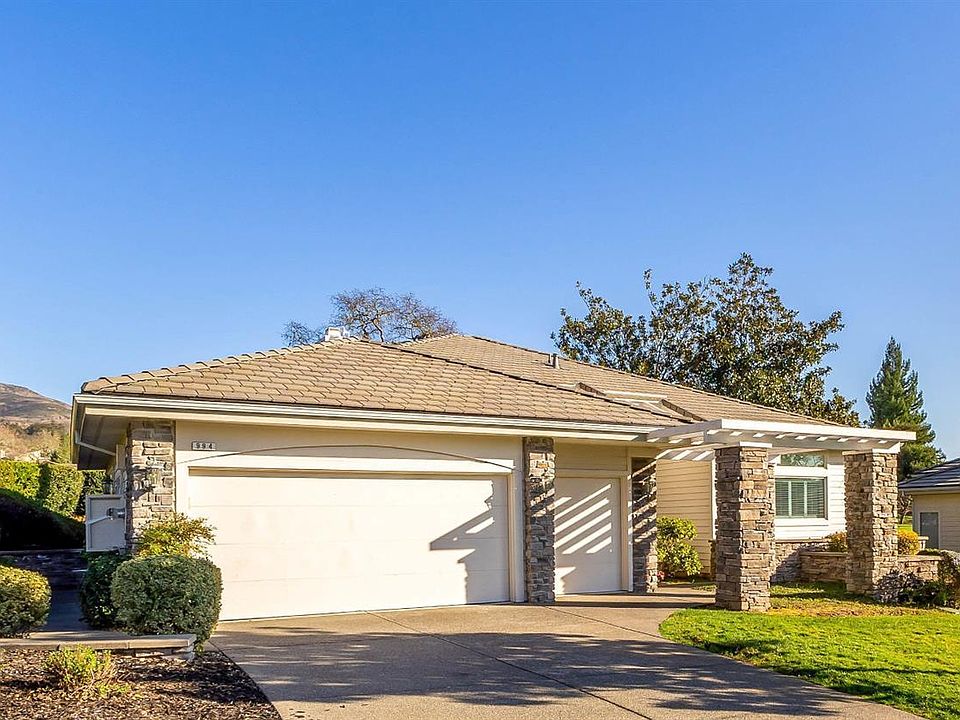 1st image of 994 Augusta Cir