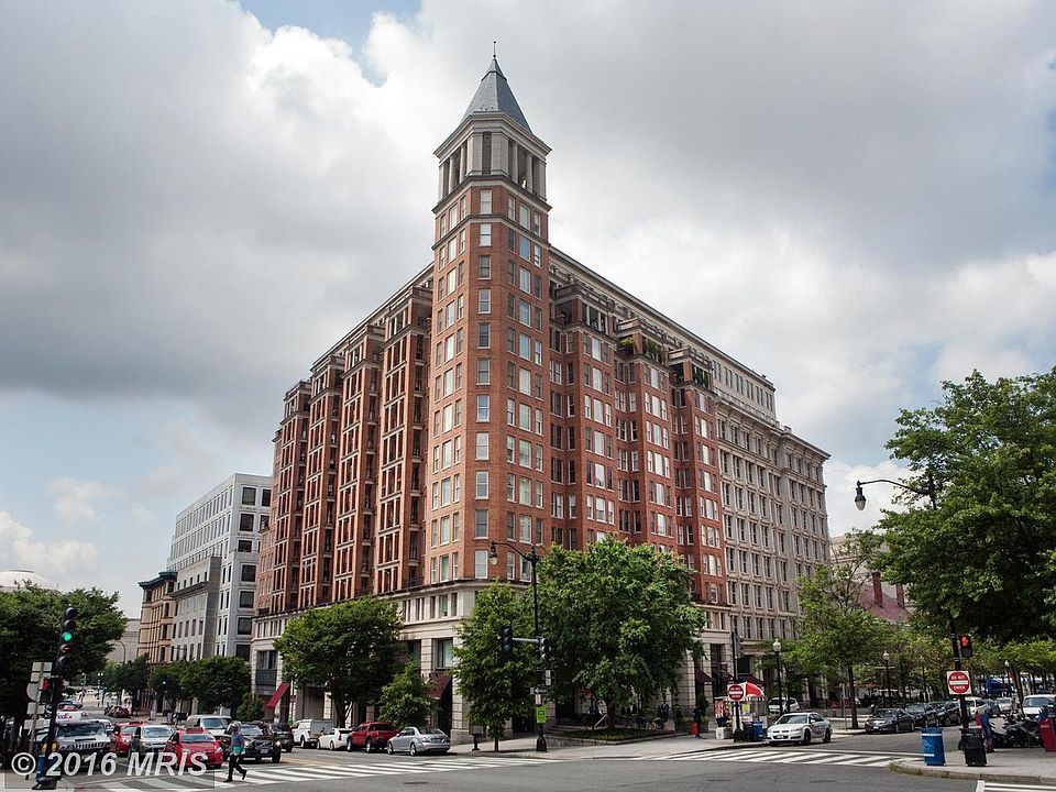 601 Pennsylvania Avenue NW from Northeast