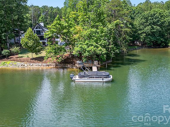 2nd image of 7508 Bankhead Rd