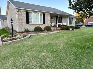 200 Primrose Dr, Mount Washington, KY 40047