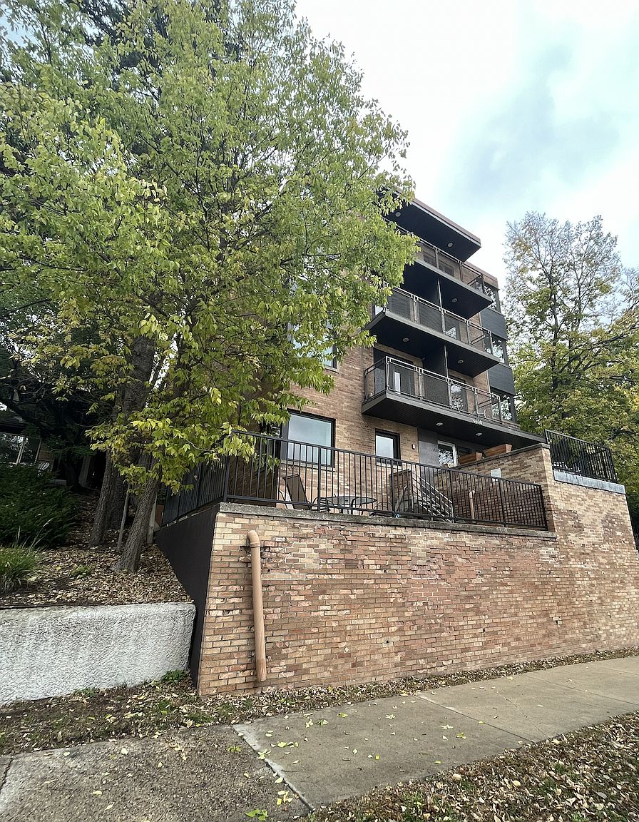 4430 W Lake Harriet Pkwy APT 204, Minneapolis, MN 55410 Zillow