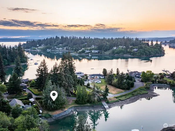 7301 89th Avenue NW, Gig Harbor, WA 98335