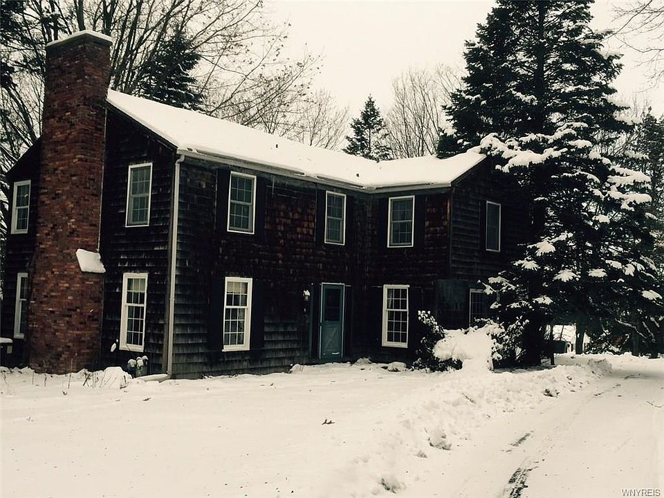 1st image of 5 Mount Airy Dr