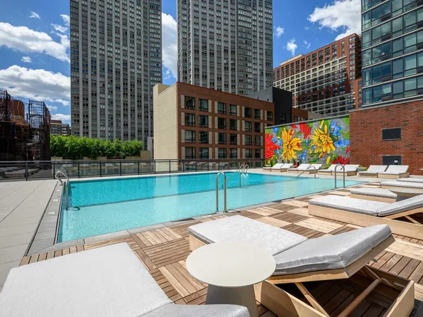 155 Bay Street image 24 of 44