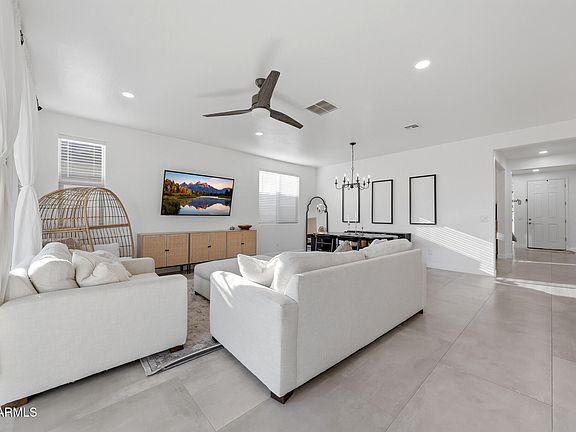 5th image of 21045 W CORONADO Road