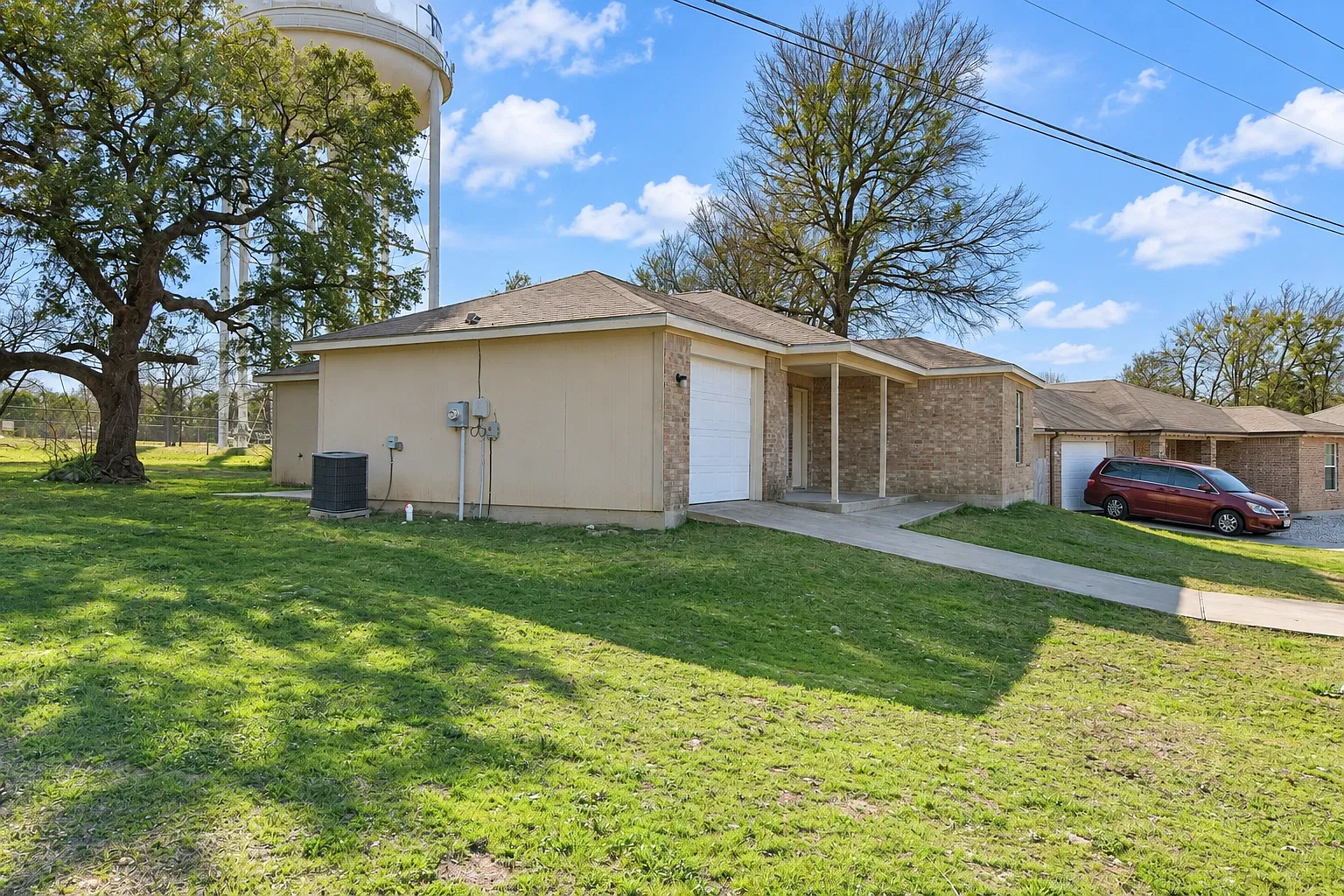 907 Carla Kay, Belton — Photo 1
