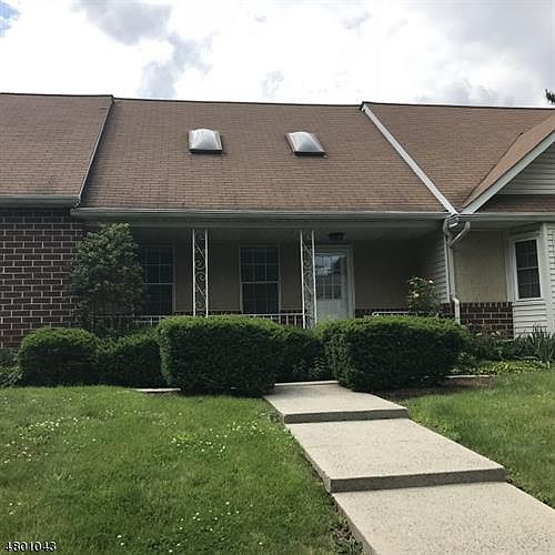 1st image of 19 King James Ct