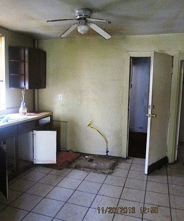 5th image of 12024 S Union Ave