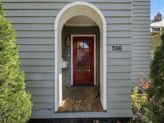 4th image of 316 Piez Ave