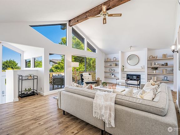 5th image of 15321 SE 48th Drive