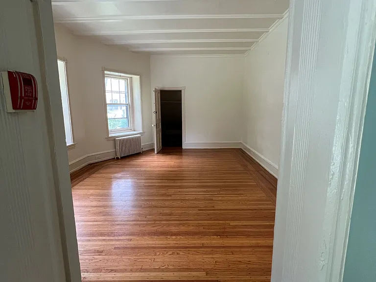 501 W Chelten Ave #1R — Photo 6