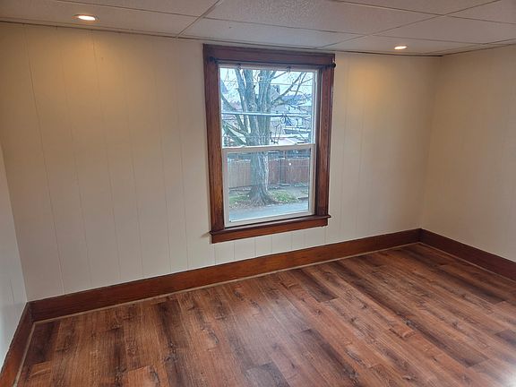 3rd image of 523 1/2 N 9th St #523-1/2