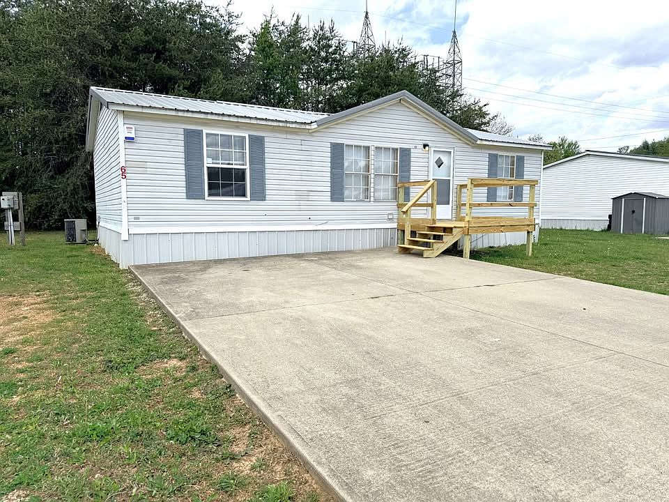 1st image of Boardwalk Cir #65