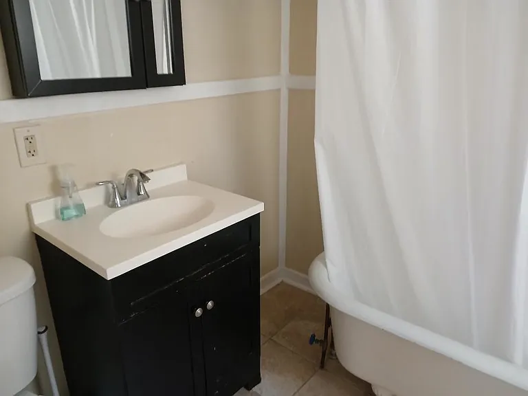 513 Arabella St — Photo 6