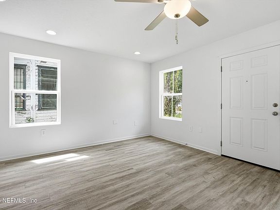 5th image of 1236 HART Street
