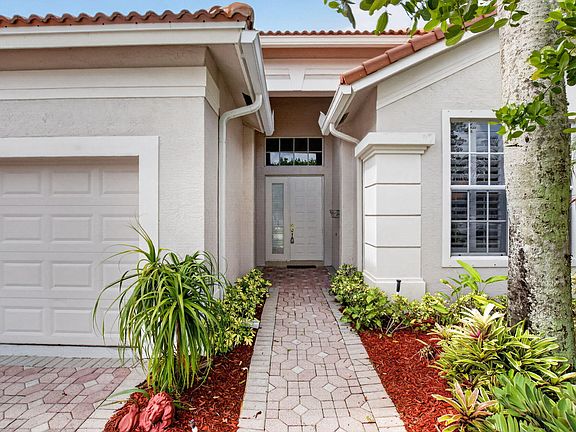 2nd image of 7290 Southport Drive
