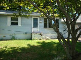 3111 McDonald Ave, Schenectady, NY 12304