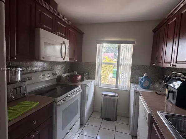 5252 SW 139th Pl #5252, Miami, FL 33175