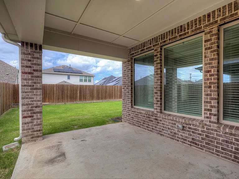 1817 Arbor Dr — Photo 28