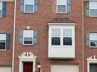 90 Don Quixote Dr, Charles Town, WV 25414