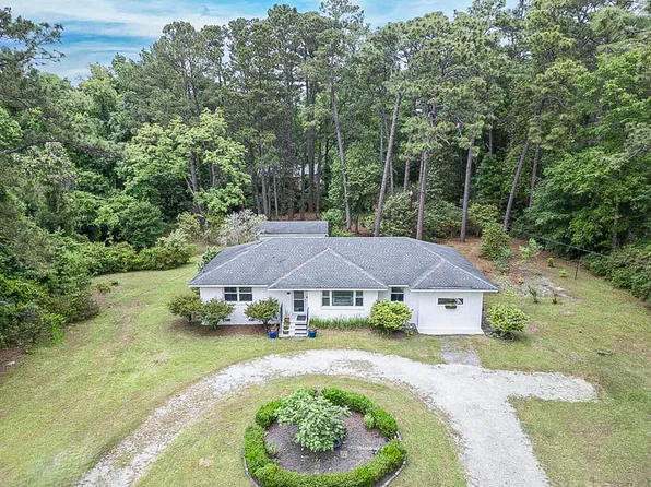 315 Golf Rd, Summerville, SC 29483